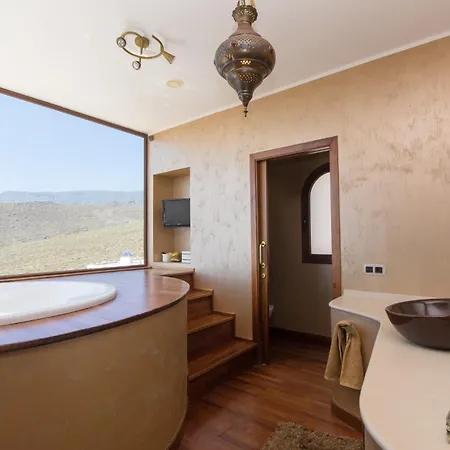 Veronika Stunning 3 Bedrom Private Heated Pool * Costa Adeje (Tenerife)