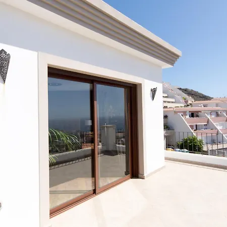 Villa Veronika Stunning 3 Bedrom Private Heated Pool *
