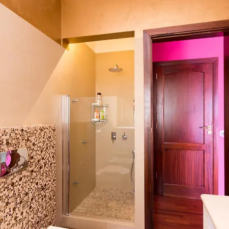 Veronika Stunning 3 Bedrom Private Heated Pool Costa Adeje (Tenerife)
